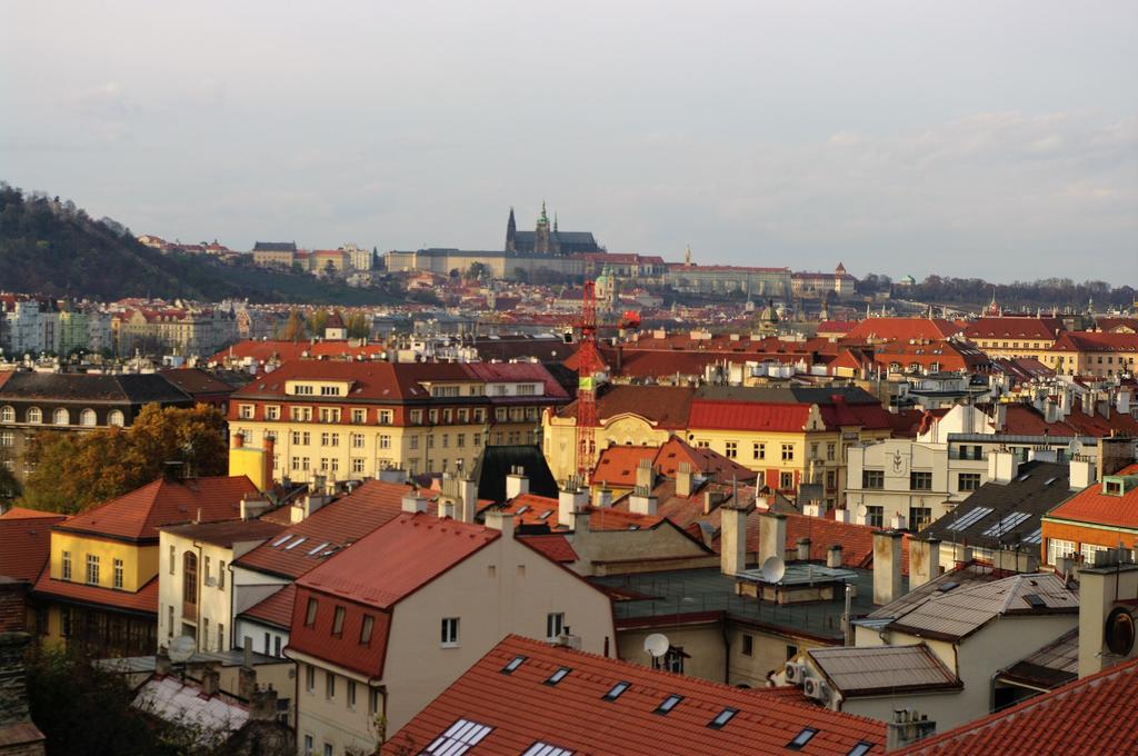 Spacious Prague View Apartment Extérieur photo