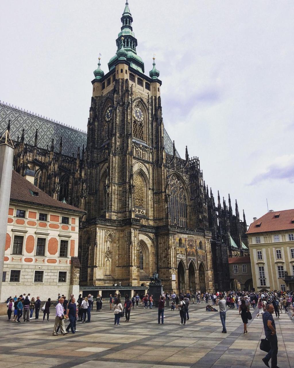 Spacious Prague View Apartment Extérieur photo